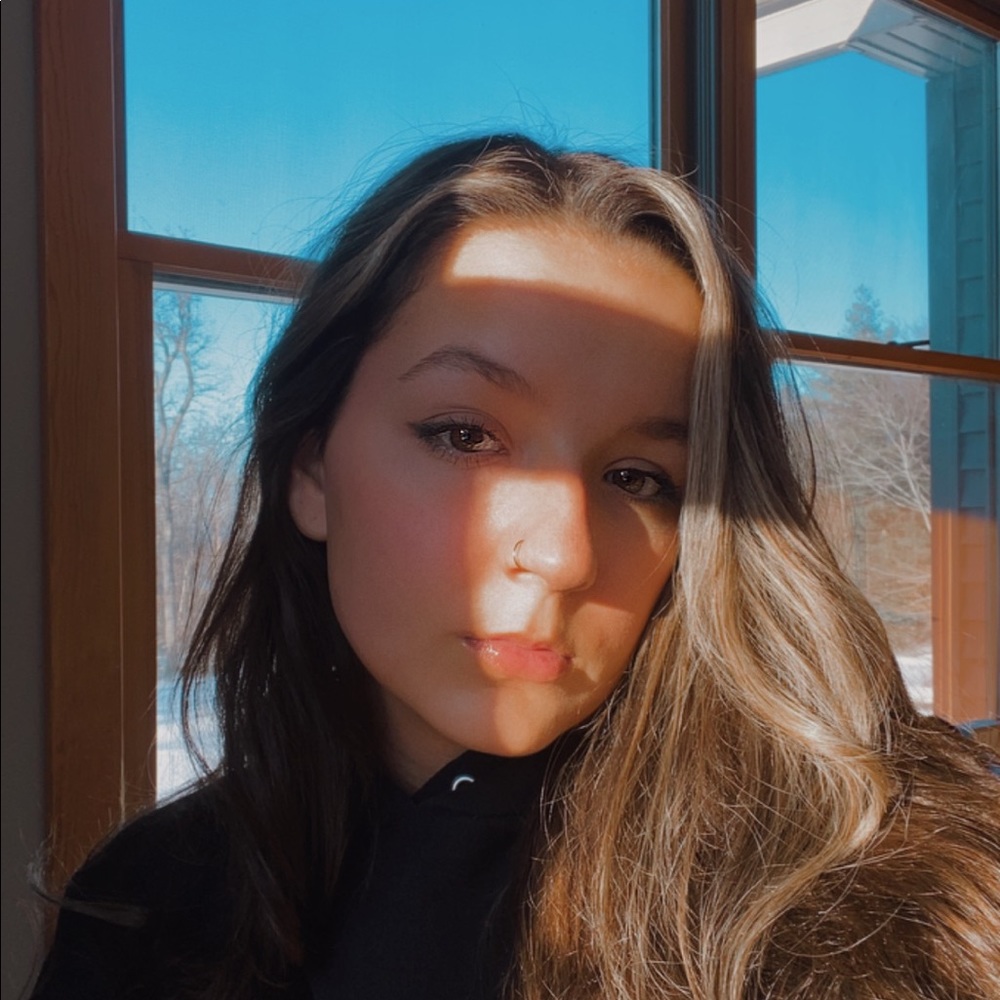 Meet your Posher, Madison